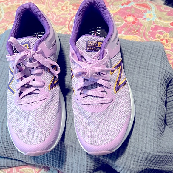 New Balance Shoes - Women’s 8 New Balance x Isaac Mizrahi Live! Lace-Up Sneakers lilac color